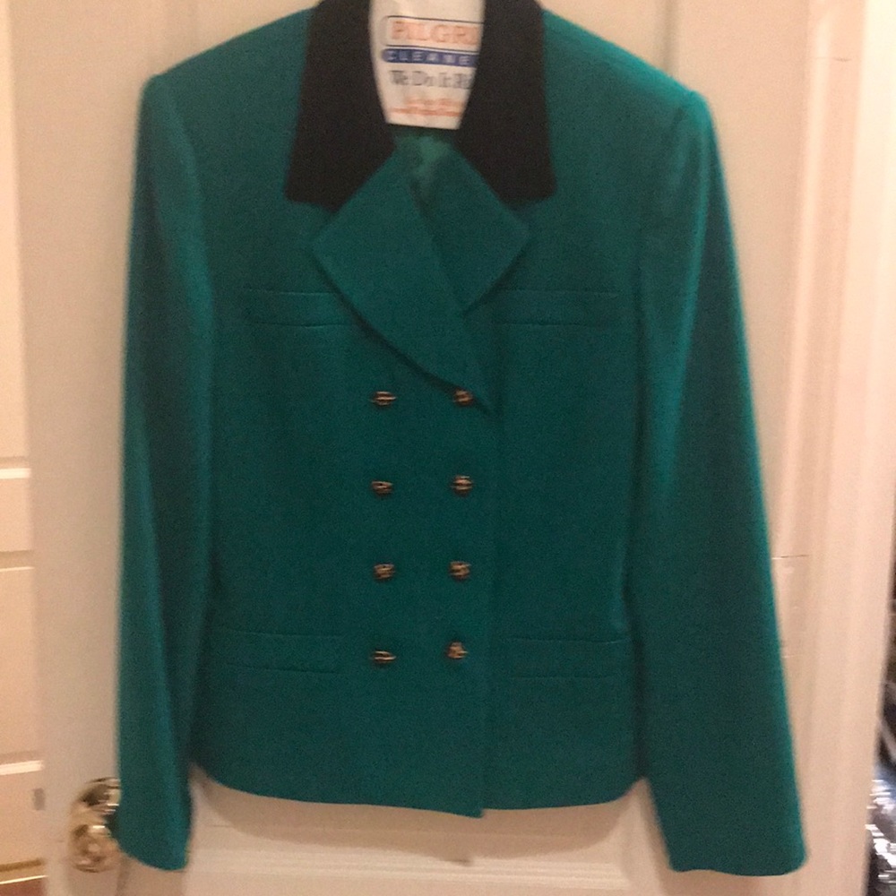 100% Kasper women’s pantsuit